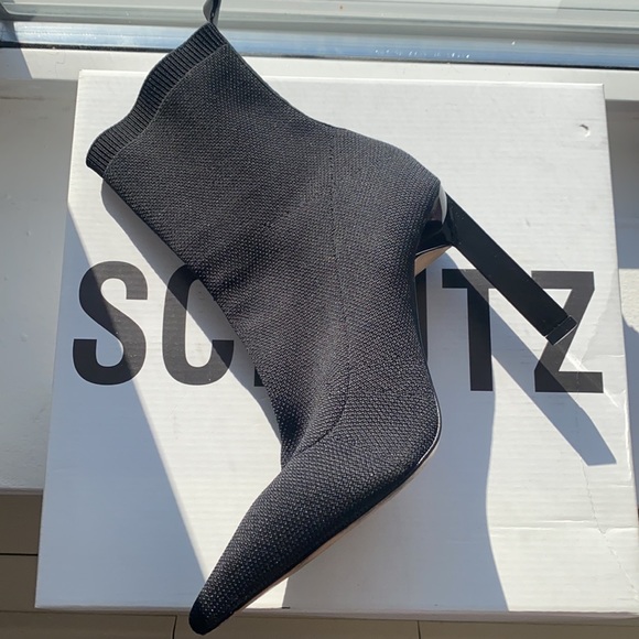 Shutz knit ankle booties with box and dust bag - Picture 3 of 5